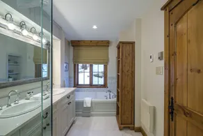 Equinox Condo | Ski-in/Ski-out + Village Walk | Stunning Lake & Mountain View | Pool Access - Image 3