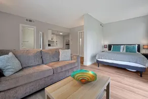 Studio Condo Near Universal I-Drive w Kitchenette - Image 5
