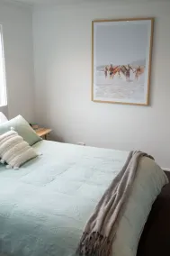 Surfers Cottage Rye - Relaxing Coastal Retreat - Image 4