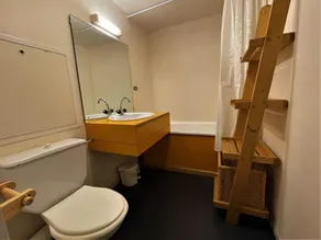 Au pied des commerces, 5ème étage, balcon, télévision, 22m², Les Menuires - Image 2