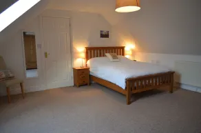 Contemporary 3bed cottage w/garden,5 mins to beach - Image 3