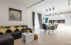 Amazing Home In Zdrelac - Image 4