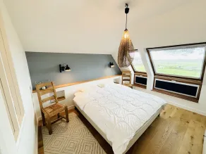 Superb totally renovated penty, 300m from the beach. - Image 5