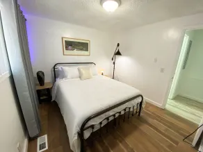 Updated Gonzaga duplex near downtown Spokane - Image 4