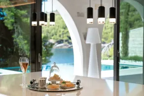 Luxusvilla Notturno mit Infinity Pool - Image 5