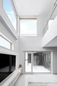 The Vellmore - Image 2