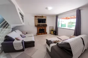 Family house, with pool views of the mountains 7 minut from the center Penedo RJ - Image 5