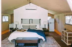 Shangri-La, Luxurious Lake Front Glamping Tent on Lake Hickory - Image 3