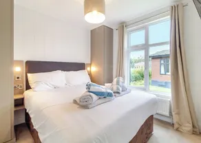 3 bedroom accommodation in Pentney, King&rsquo;s Lynn - Image 5
