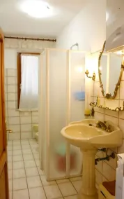 Wonderful Private Villa With Private Pool, TV, Pets Allowed and Parking, Close to Montepulciano - Image 4