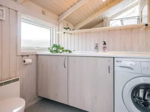 6 person holiday home in Ulfborg - Image 2