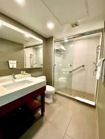 Hotel Dann Carlton Marinn Place Panama Financial District - Image 4