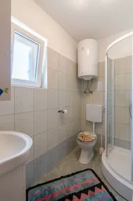 Three bedroom apartment with terrace and sea view Lopar, Rab (A-14070-d) - Image 2