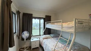 CAMEO COURT UNIT 9 - Beautiful Unit close to town centre. - Image 4