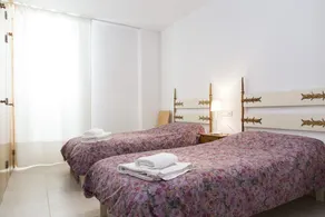 Beautiful apartment on the seafront - Image 2