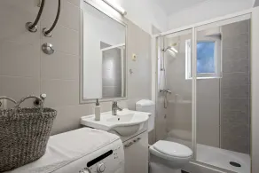 Regina Apartments - Image 3