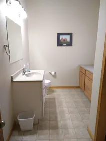 New Listing! Sleeps 15+. Spacious Cottage close to Silver Lake - Image 3