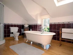 3 Schlafzimmer Unterkunft in Aberaeron - Image 3