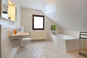 Haus Zeitlos - Beautiful detached vacation home with furnished south-facing terrace and - Image 4