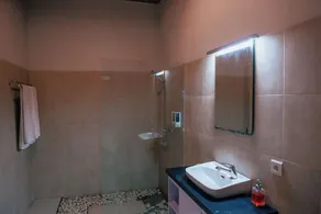 Sawit Garden Cottages - Image 2