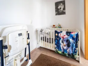 Cozy Family Stay in Petersberg - Image 2