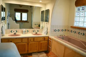 Centrally Located 3 BR/3 Bath Adobe Home in Taos Mesa NM - Image 2