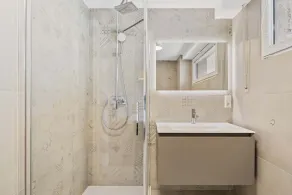 Appartement lumineux 2 chambres en centre Gare - Image 3