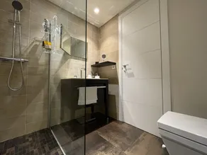 Villa familiale et luxueuse - Image 3