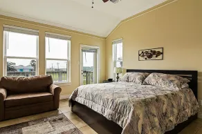 Smukt Custom Beach House med panoramaudsigt Reducerede satser på månedlig leje - Image 3