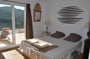 Charming villa, beautiful sea view, private pool and beach 5 minutes away on foot - Image 3