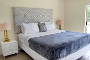 Awesome Key Biscayne Getaway! 2 Great Rooms, Beach Access, Pool, Free Parking - Image 5
