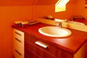 Maison spacieuse et lumineuse avec vue mer panoramique sur la plage à 100m - Image 2