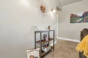 Park View Place 3 Bedroom Home by RedAwning - Image 2