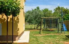 Amazing Home In Stokovci - Image 2