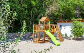 Awesome home in Bribir - Image 2