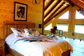 Villa du Renard, Beautiful, Private Jaccuzi, acces St-Laurence river. - Image 4