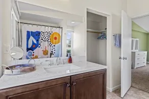 Cozy Asheville Home / Hot Tub / Fire Pit! Discount for week-long stays! - Image 3