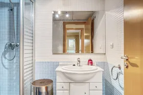 Apartment \"Puerto Romano\" with Mountain View, Shared Pool & Wi-Fi - Image 5
