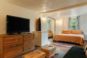 Relaxing Riverfront Taos Staycation, Pet Friendly! - Image 3