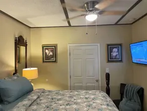 Quiet home.. - Image 4
