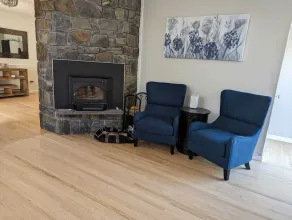 Charming private home on the Connecticut River that comfortably sleeps 11 people - Image 5