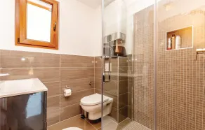Two-Bedroom Apartment In Pirovac - Image 2