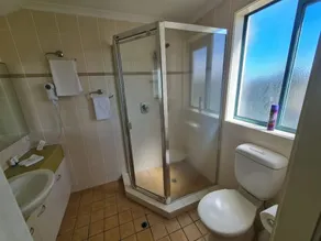 Sunshine Towers 3 Bedroom Ocean Side Apartment - Image 3