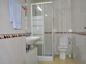 Ground Floor Apartment with Garden, Pool, A/C, BBQ, Near Beach - Image 5