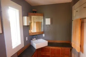 Studio cottage retreat in a vineyard setting - Image 2