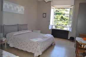 Apartment With SEA View - Image 4
