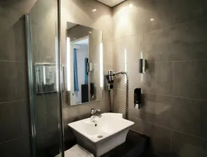Koblenz Valley Hotel Budget Double Room - Image 2