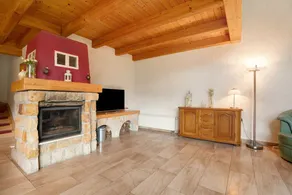 Holiday Home 'Zum Zaunkönig' with Private Terrace, Garden & Wi-Fi - Image 2