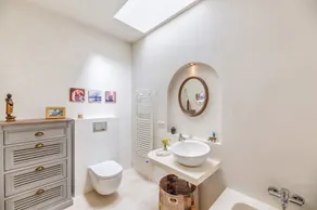 Maison climatisée avec terrasse, jardin, vue fantastique et Wi-Fi - Image 2