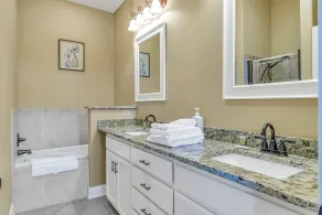 Large Family Alert-Walk-In Lakeview-Sleeps 9-Pools-Near Silver Dollar City - Image 3